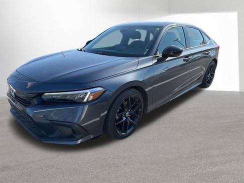 Used 2023 Honda Civic Sport image 2