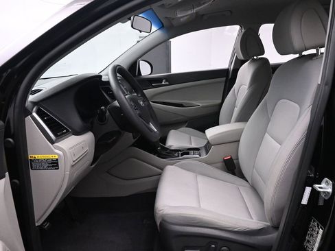 Used 2017 Hyundai Tucson SE image 12