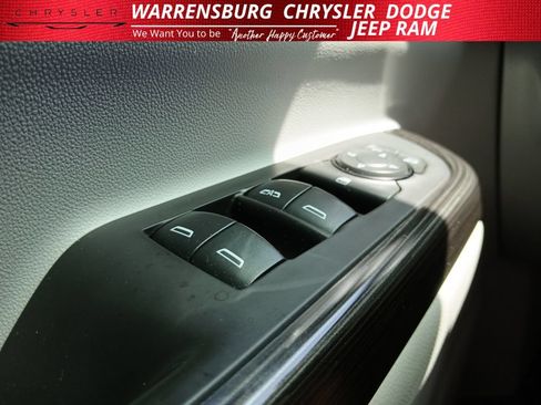 Used 2019 GMC Acadia SLT FWD image 31