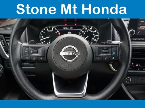 Used 2023 Nissan Rogue SV image 23