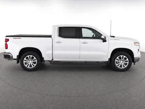 Used 2025 Chevrolet Silverado 1500 LTZ w/ LTZ Premium Package AWD/4WD image 6