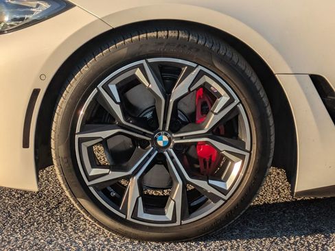 Used 2022 BMW M440i xDrive Gran Coupe w/ Premium Package image 12