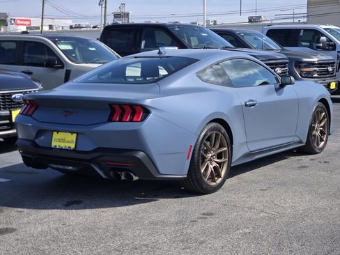 Certified 2025 Ford Mustang Premium image 5