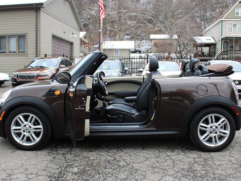 Used 2012 MINI Cooper Convertible image 12