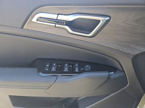 New 2025 Kia Sportage X-Line image 10