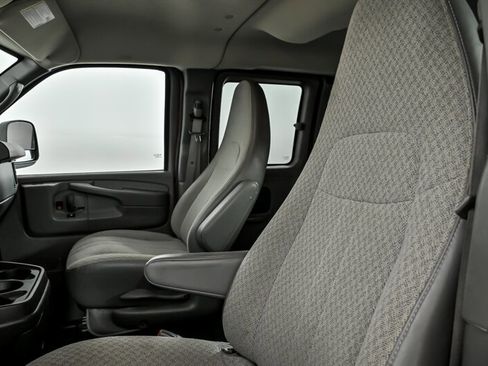 Used 2014 GMC Savana 1500 LT w/ LT Preferred Equipment Group image 18