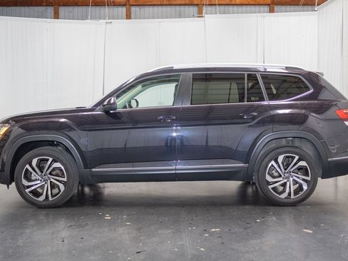 Used 2023 Volkswagen Atlas SEL AWD/4WD image 5