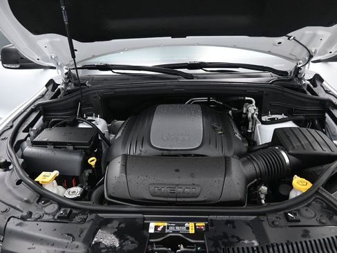 Used 2023 Dodge Durango R/T RWD image 12