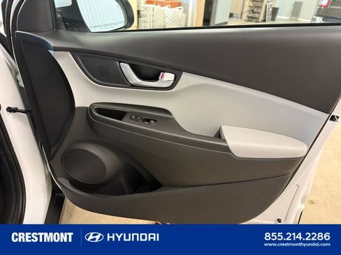 Used 2023 Hyundai Kona SEL w/ Convenience Package image 33