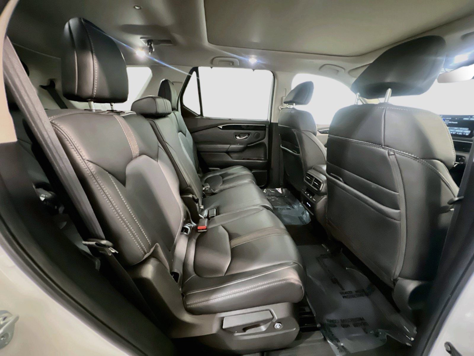Used 2023 Honda Pilot Touring image 22