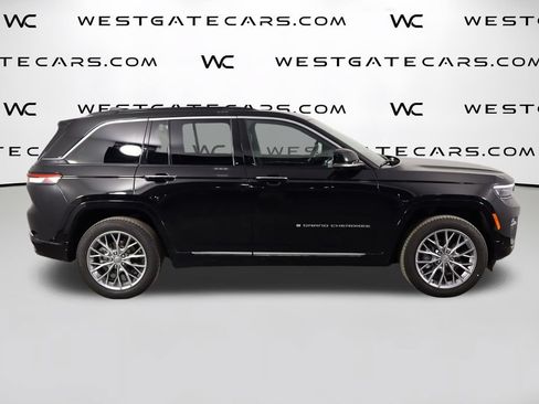 Used 2025 Jeep Grand Cherokee Summit AWD/4WD image 60