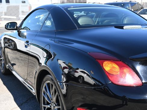 Used 2005 Lexus SC 430 Convertible image 20