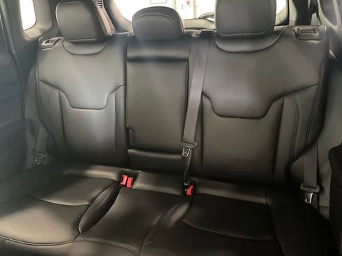 New 2025 Jeep Compass Limited w/ Sun & Sound Group image 12