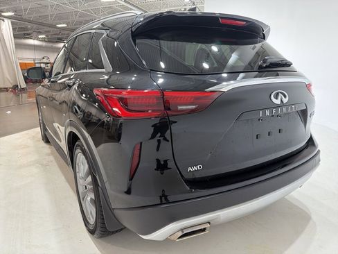 Used 2019 INFINITI QX50 Luxe w/ Navigation Package image 9