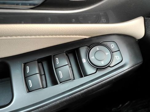 Used 2023 Chevrolet Traverse LT w/ LPO, Cargo Package image 37