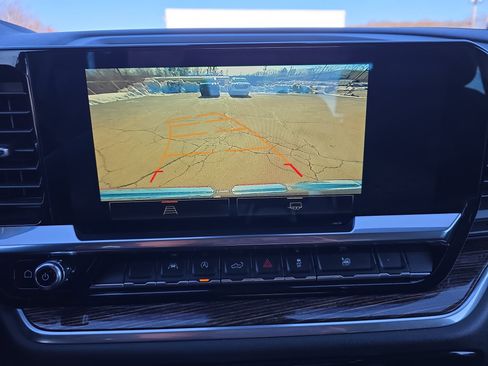 Used 2023 GMC Sierra 1500 Elevation image 31