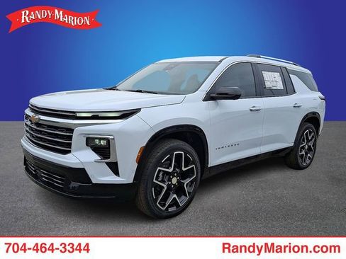 New 2026 Chevrolet Traverse High Country FWD image 1