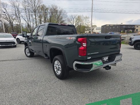 New 2025 Chevrolet Silverado 2500 LT image 10