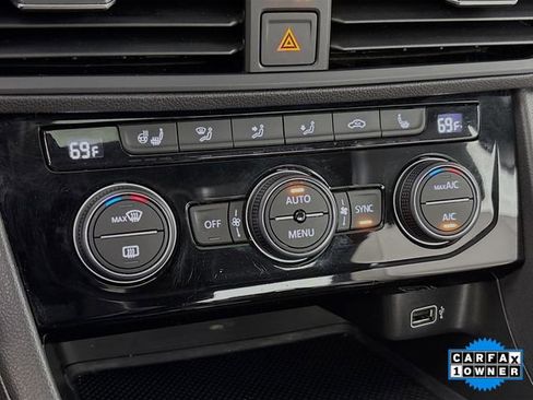 Used 2019 Volkswagen Jetta R-Line w/ R-Line Cold Weather Package image 16