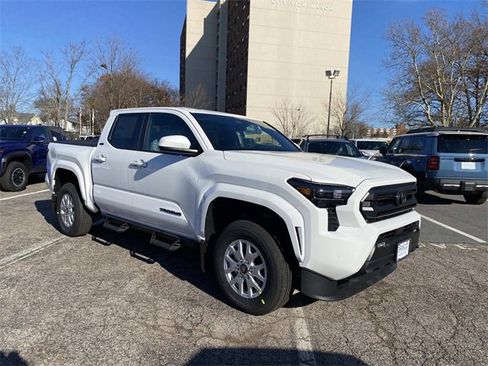 New 2025 Toyota Tacoma SR5 image 1