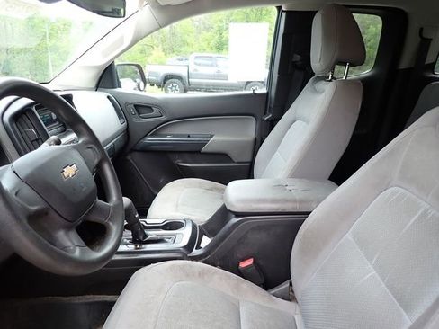 Used 2016 Chevrolet Colorado W/T AWD/4WD image 10