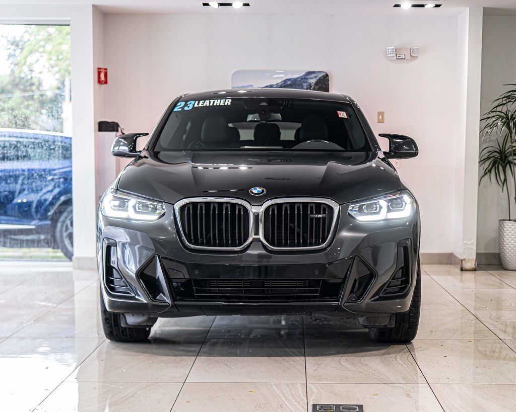 Used 2023 BMW X4 M40i AWD/4WD image 2