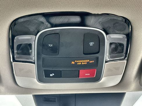 Used 2025 Hyundai Tucson SEL image 17