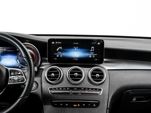 Used 2020 Mercedes-Benz GLC 300 4MATIC image 25