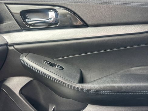 Used 2017 Nissan Maxima 3.5 S FWD image 29