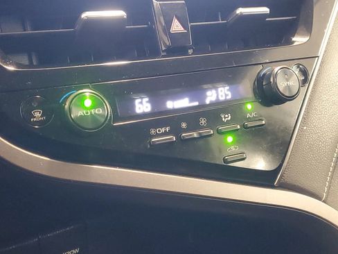 Used 2023 Toyota Camry SE image 27