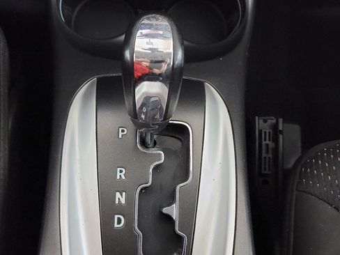 Used 2018 Dodge Journey SE w/ Connectivity Group FWD image 18