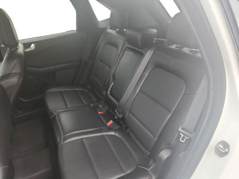 Used 2022 Ford Escape SEL w/ Technology Package image 13