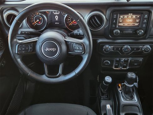 Used 2020 Jeep Wrangler Unlimited Sport S image 28