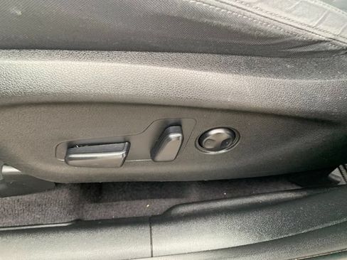 Used 2017 Kia Sorento AWD w/ LX Convenience Package image 22
