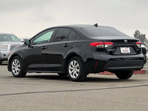 Certified 2025 Toyota Corolla LE image 7