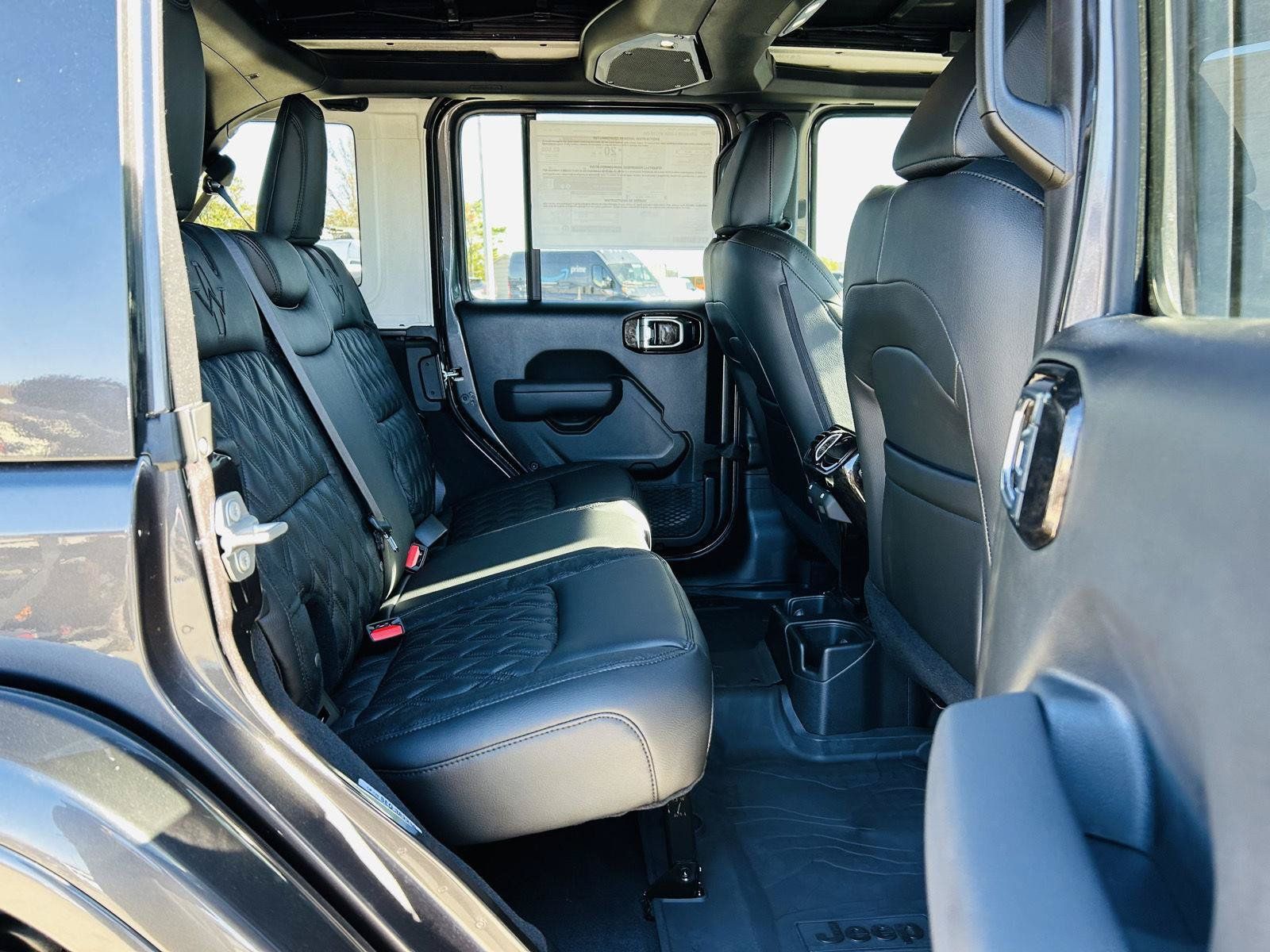 New 2025 Jeep Wrangler Unlimited Sport AWD/4WD image 34