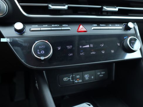 New 2026 Hyundai Sonata SEL FWD image 6
