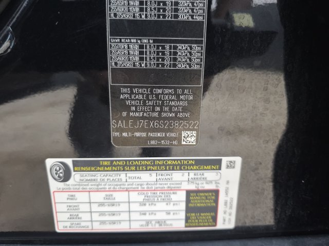 Used 2025 Land Rover Defender 110 S AWD/4WD image 33