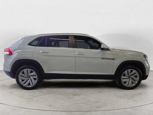 Used 2020 Volkswagen Atlas Cross Sport SE AWD/4WD image 4