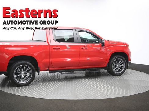 Used 2022 Chevrolet Silverado 1500 LT AWD/4WD image 50