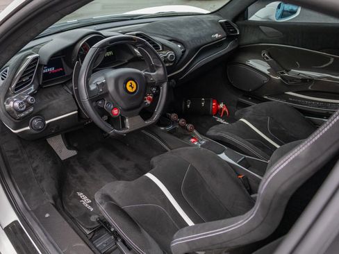 Used 2020 Ferrari 488 Pista Coupe image 46