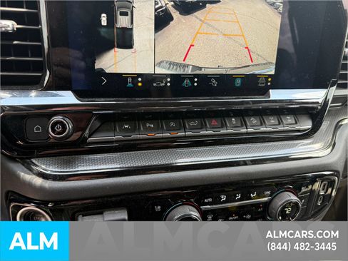 Used 2022 Chevrolet Silverado 1500 ZR2 w/ Technology Package AWD/4WD image 22