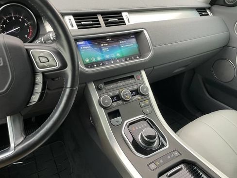 Used 2017 Land Rover Range Rover Evoque SE Premium AWD/4WD image 25