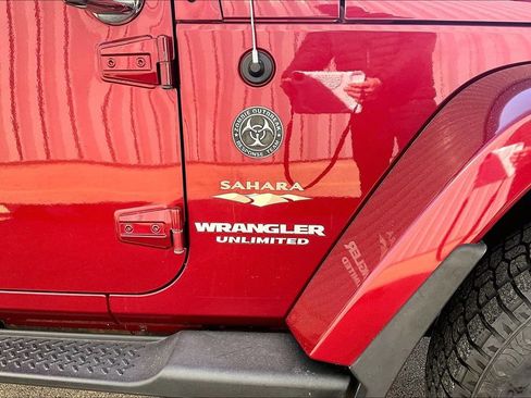 Used 2013 Jeep Wrangler Unlimited Sahara w/ Trailer Tow Group image 23