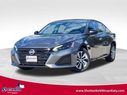 New 2025 Nissan Altima 2.5 S