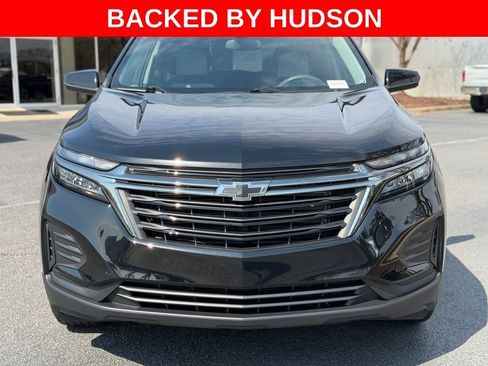 Used 2024 Chevrolet Equinox LS w/ LS Convenience Package image 3