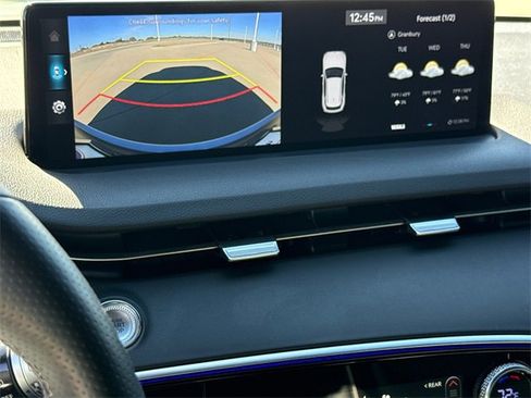 Used 2025 Genesis GV70 3.5T Sport image 27