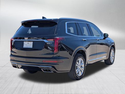Used 2024 Cadillac XT6 Luxury w/ LPO, Floor Liner Package AWD/4WD image 6