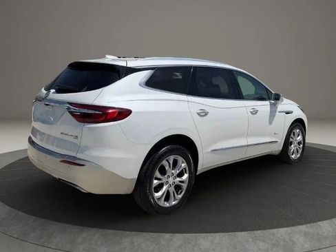 Used 2018 Buick Enclave Avenir w/ Avenir Technology Package AWD/4WD image 7