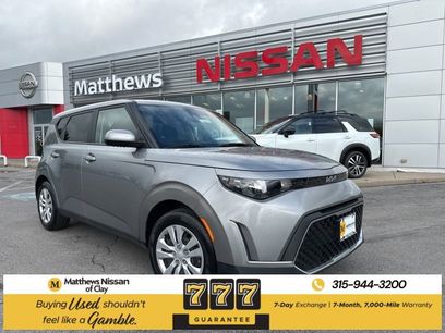 Used 2023 Kia Soul LX